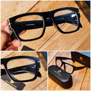 SUNGLASSES